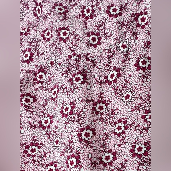 J. Crew 100% Indian Cotton Floral Pin Tuck Ruffle Blouse Womens Medium - Picture 7 of 16